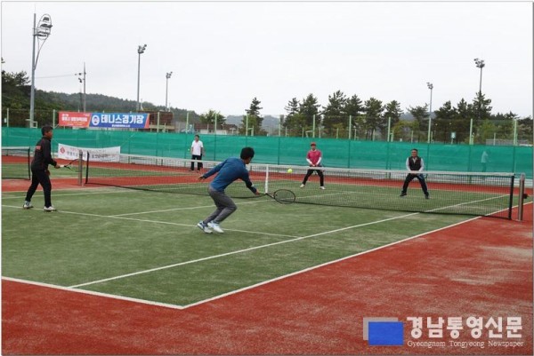 제7회 이순신장군배 전국동호인 테니스대회 통영서 열려.jpg
